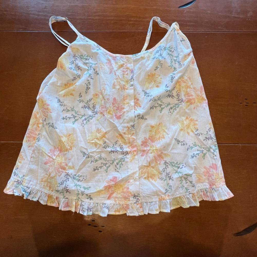 Plum Pretty Sugar ruffled tank